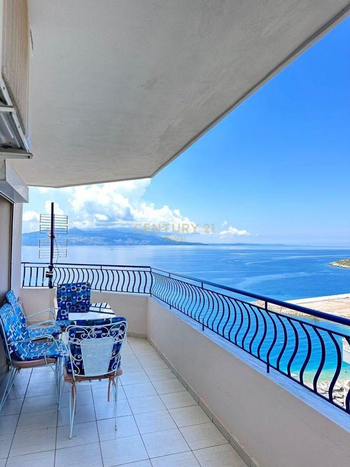 Appartamento 3+1+2 in vendita vicino a Saranda Palace