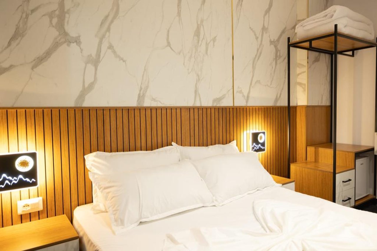 HOTEL FOR SALE, IN COLD WATER WITH SEA VIEW!