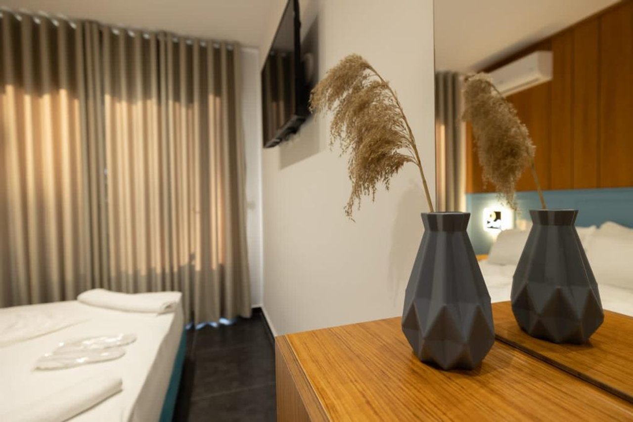 HOTEL FOR SALE, IN COLD WATER WITH SEA VIEW!