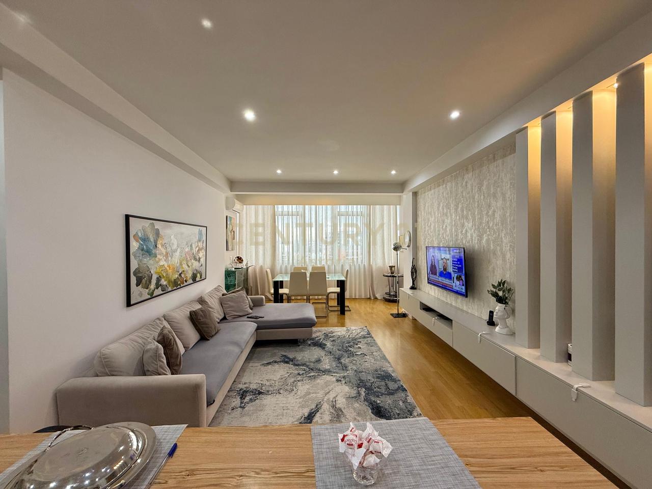 APARTMENT FOR SALE ON FORTUZI STREET 2+1+2 (FORMERLY 3+1+2)