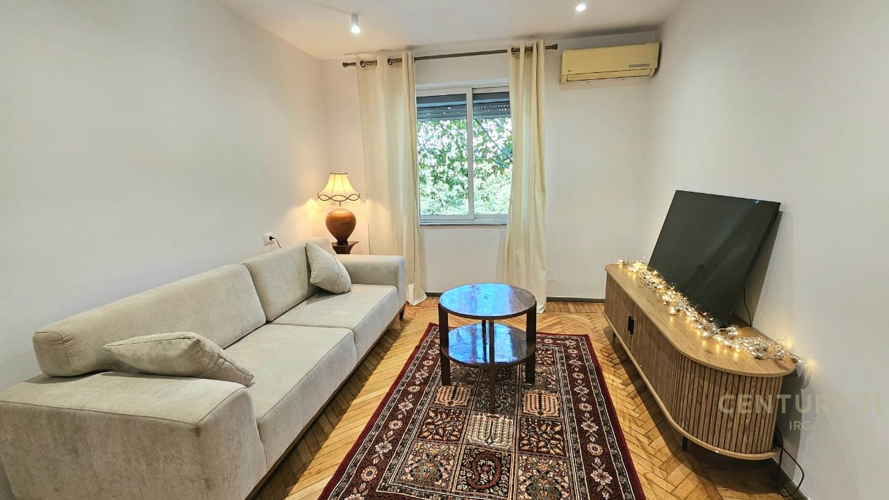 Apartament 1+1 prane Qendres se Tiranes!