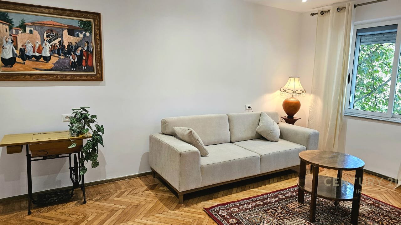 Apartament 1+1 prane Qendres se Tiranes!