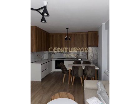 OASIS RESIDENCE, APARTAMENT 2+1+PARKIM PER QIRA