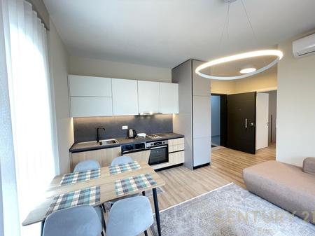 APARTAMENT 1+1 PER QIRA TEK SHKOLLA E MARINES, VLORE!