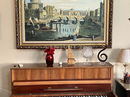 Super penthouse for rent in the heart of Durres.