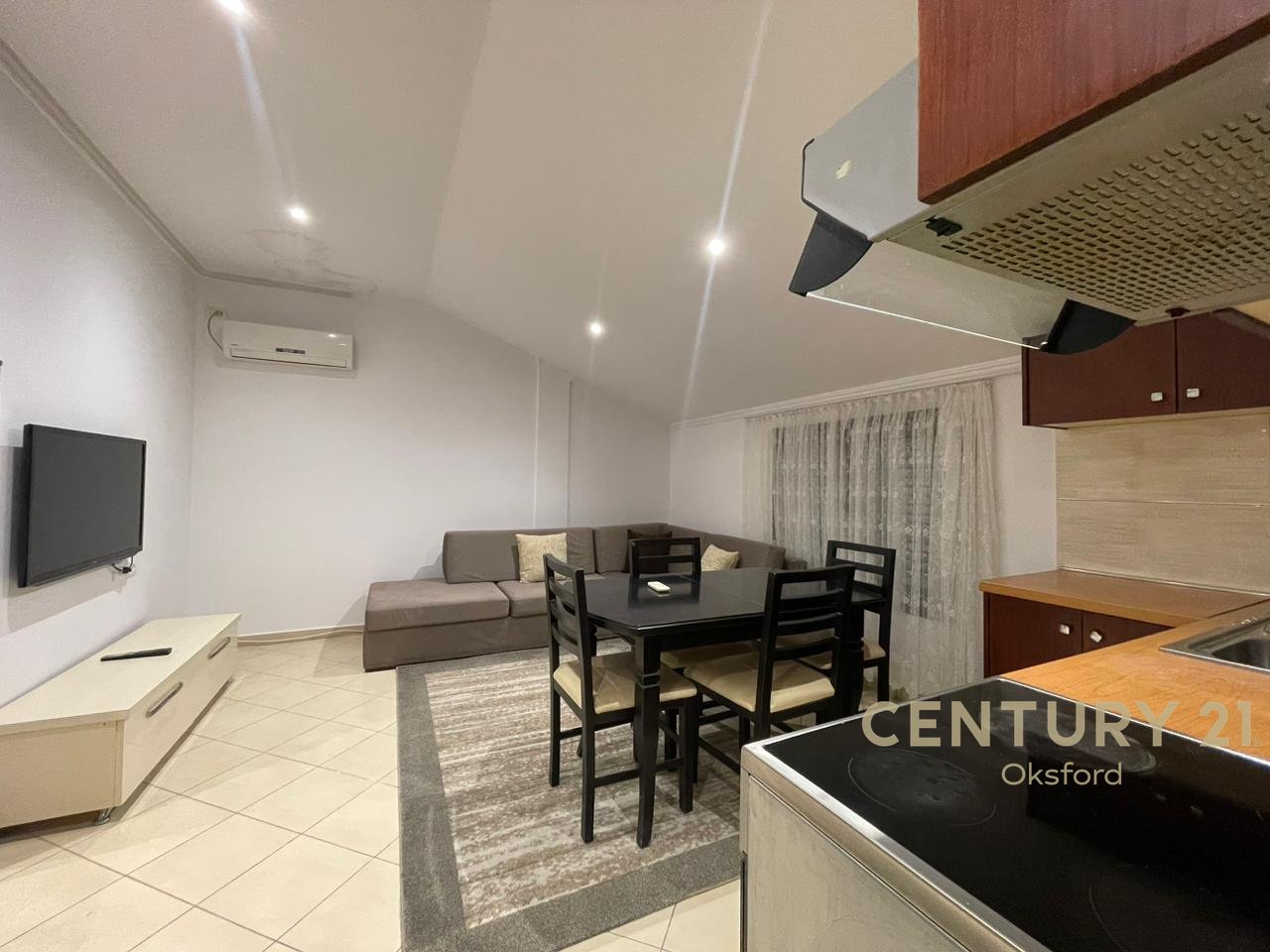 APARTAMENT PËR QIRA 2+1 TE VILAT SELITE