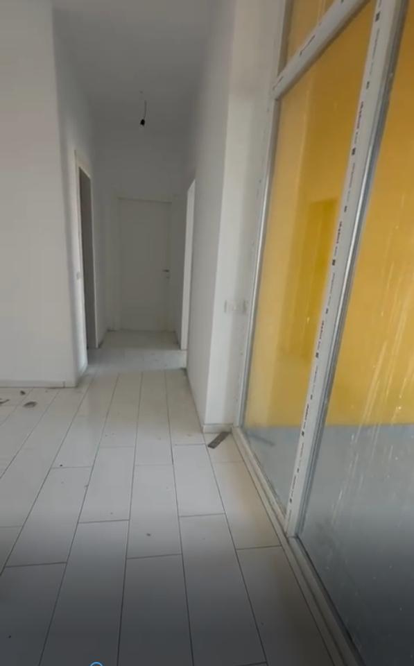 Apartment 2+1+2 For Sale on New Boulevard, Tirana