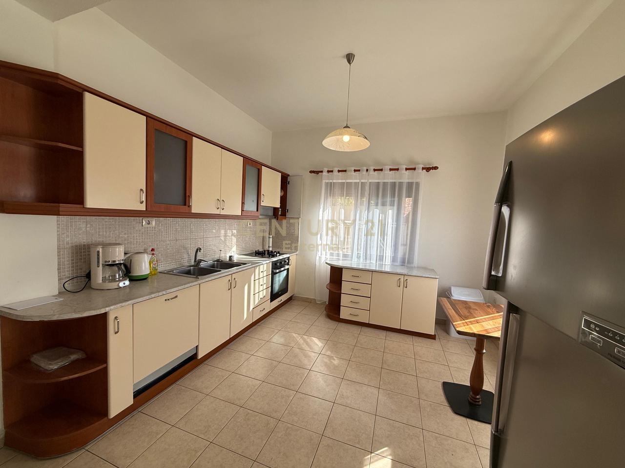 Case in affitto a Kodra e Priftit