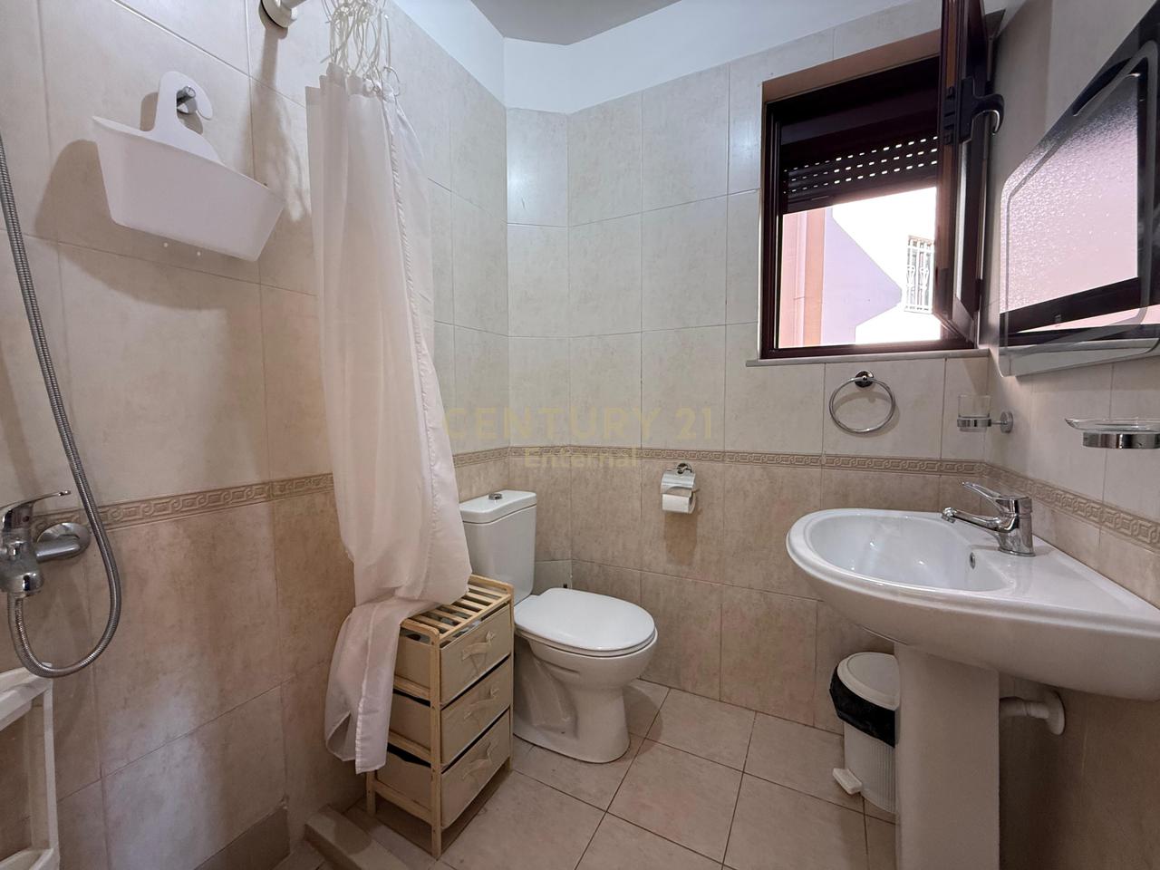 Case in affitto a Kodra e Priftit