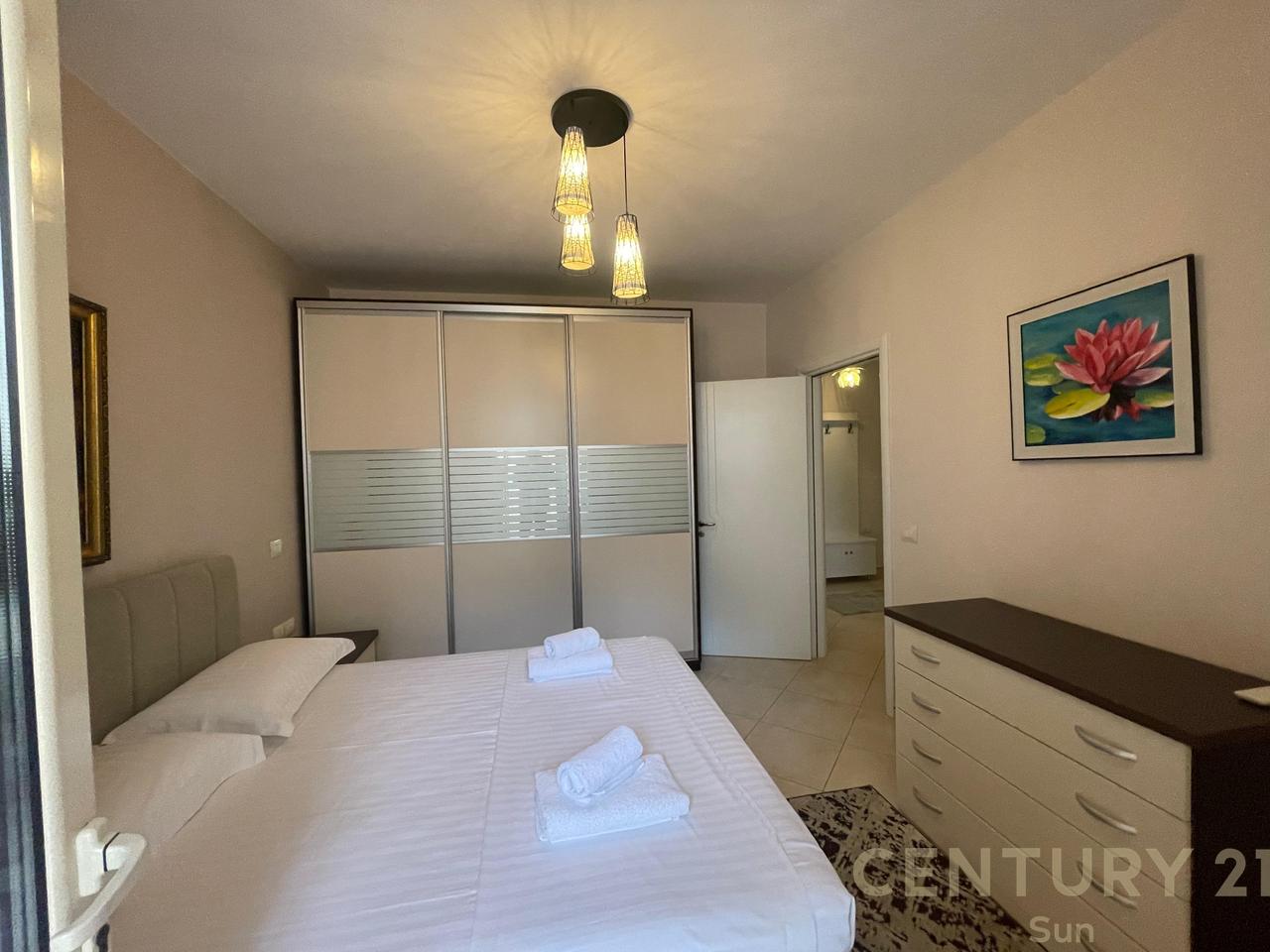 APPARTAMENTO 2+1+2 SUL LUNGOMARE, VLORE!