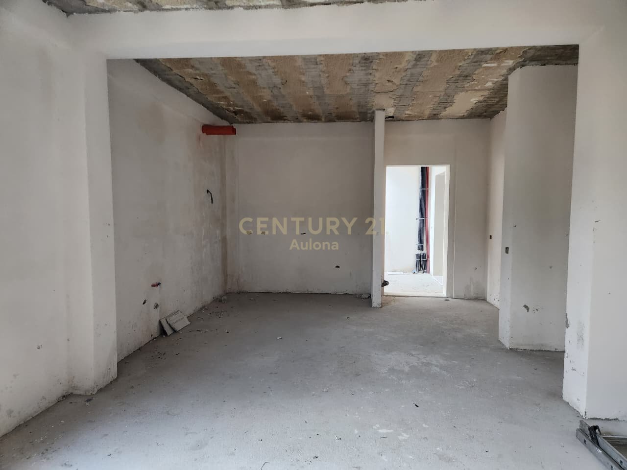 2+1 APARTMENT FOR SALE PRIVATE RESIDENCE