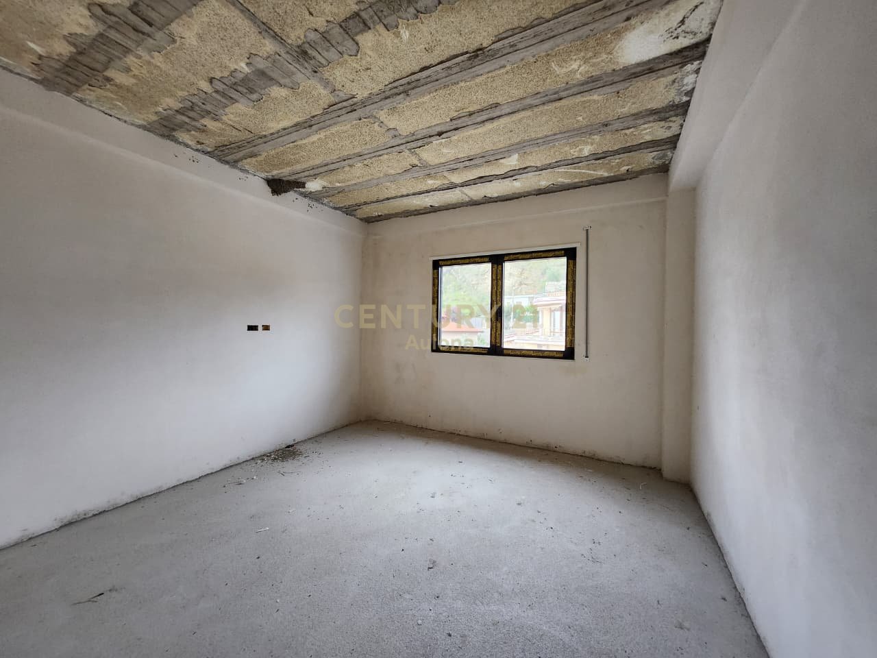 2+1 APARTMENT FOR SALE PRIVATE RESIDENCE