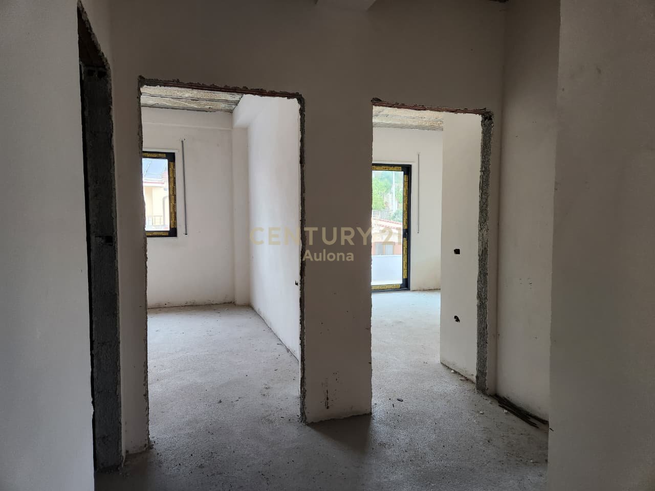 2+1 APARTMENT FOR SALE PRIVATE RESIDENCE