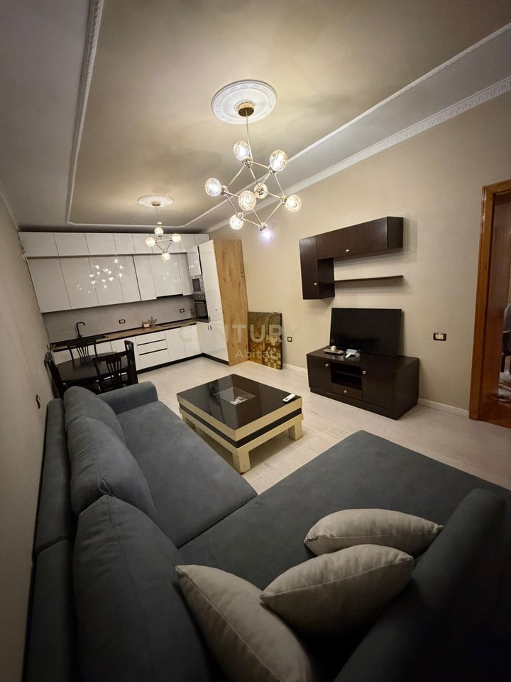 PIANO VILLA IN AFFITTO A VASIL SHANTO