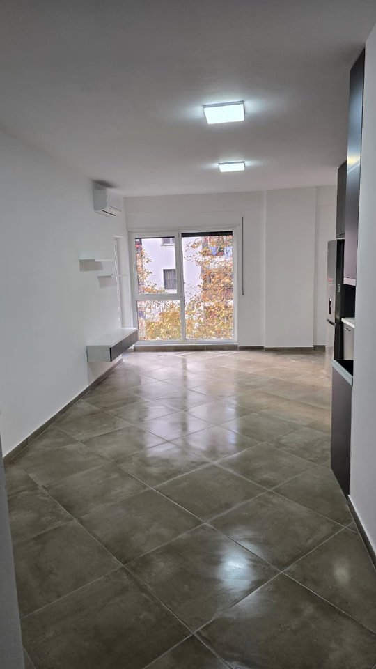Qira, Apartment 1+1, 5 Maji Street