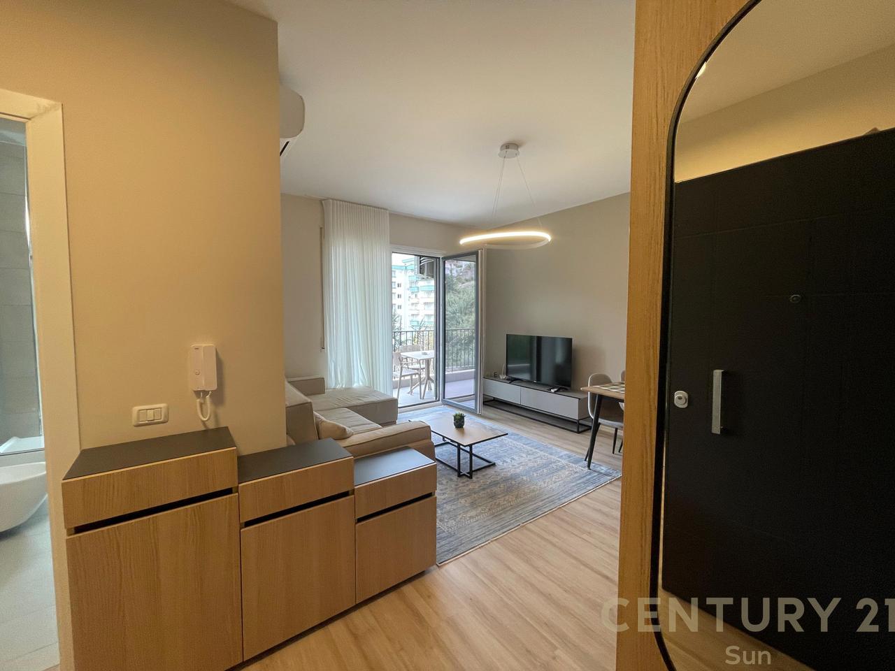 APARTAMENT 1+1 PER QIRA TEK SHKOLLA E MARINES, VLORE!