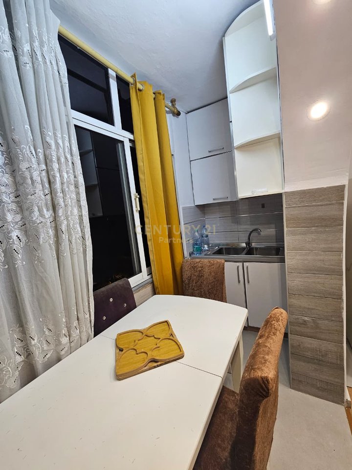 For rent 2+1 apartment near the Old Station, the last stop of New Tirana!