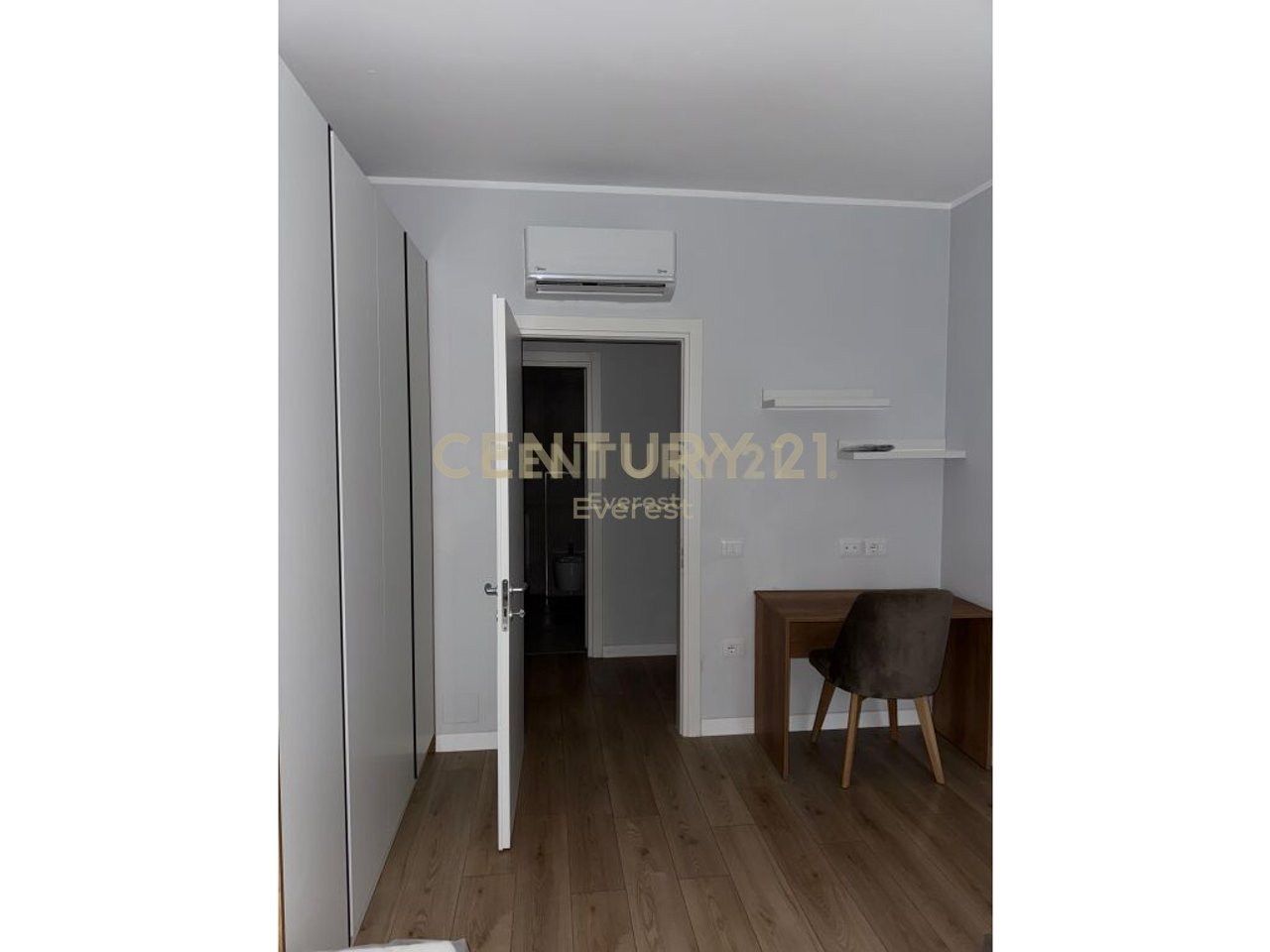 OASIS RESIDENCE, APARTAMENT 2+1+PARKIM PER QIRA