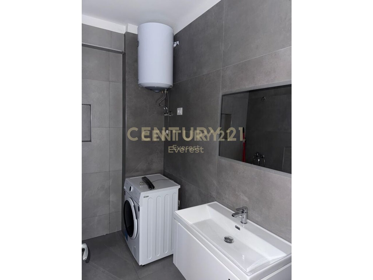 OASIS RESIDENCE, APARTAMENT 2+1+PARKIM PER QIRA