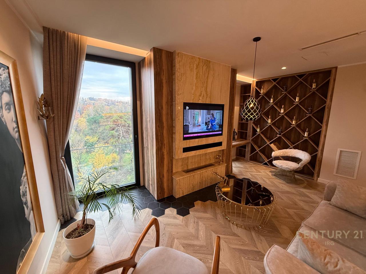 Apartament luksoz 1+1 + Post Parkimi te Park Gate!