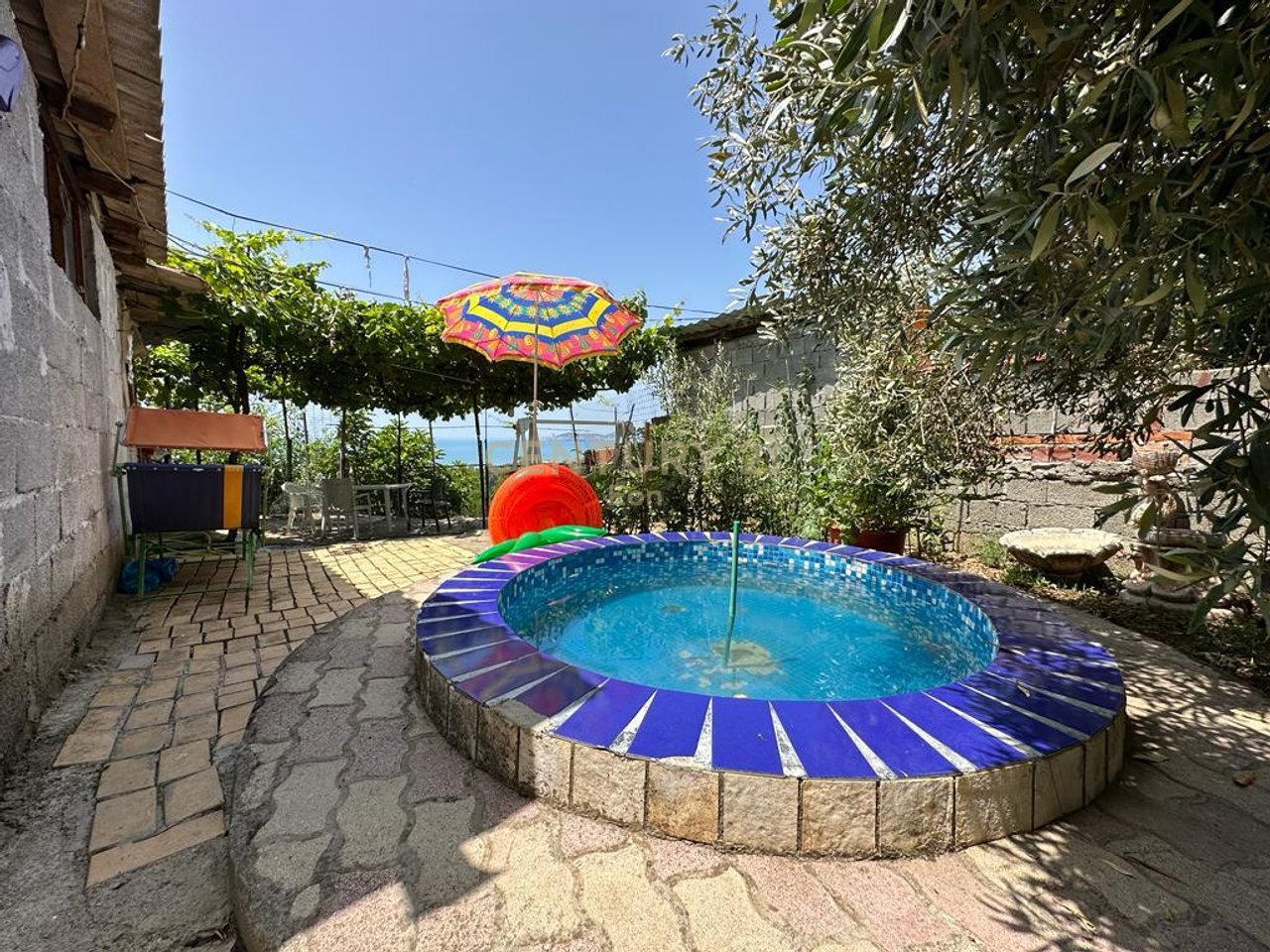 VILE PER SHITJE ME PAMJE DETI NE SHKALLNUR !