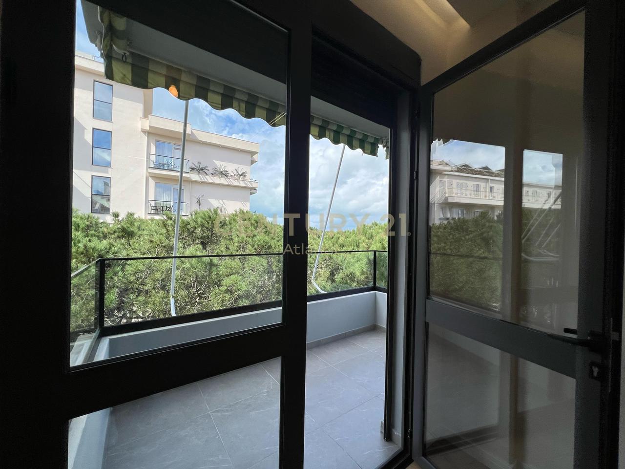 FOR SALE 2+1 CONVERTED APARTMENT + WAREHOUSE IN GOLEM NEAR HOTEL MURRIZI LINE 2 10M FROM THE SEA