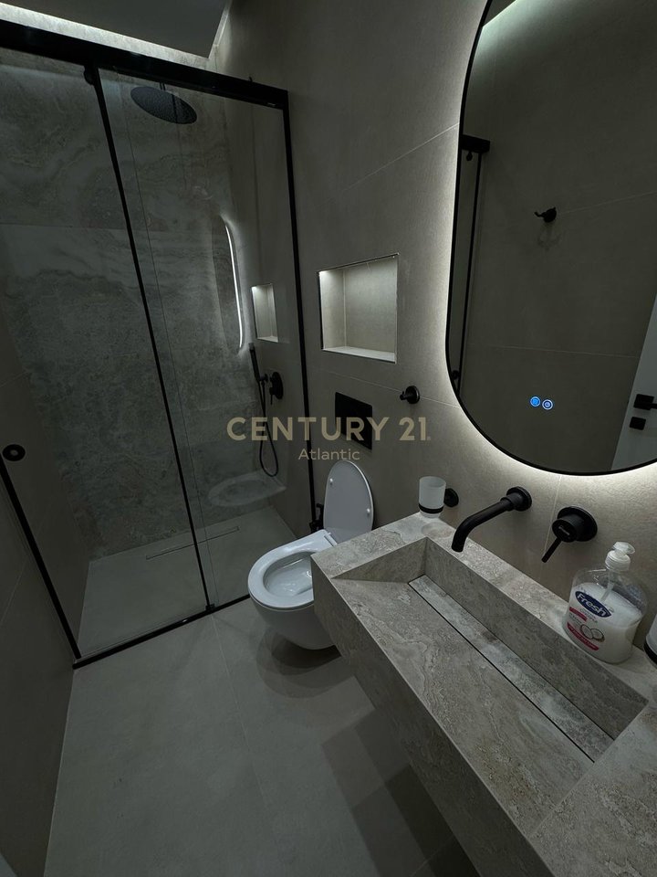 FOR SALE 2+1 CONVERTED APARTMENT + WAREHOUSE IN GOLEM NEAR HOTEL MURRIZI LINE 2 10M FROM THE SEA