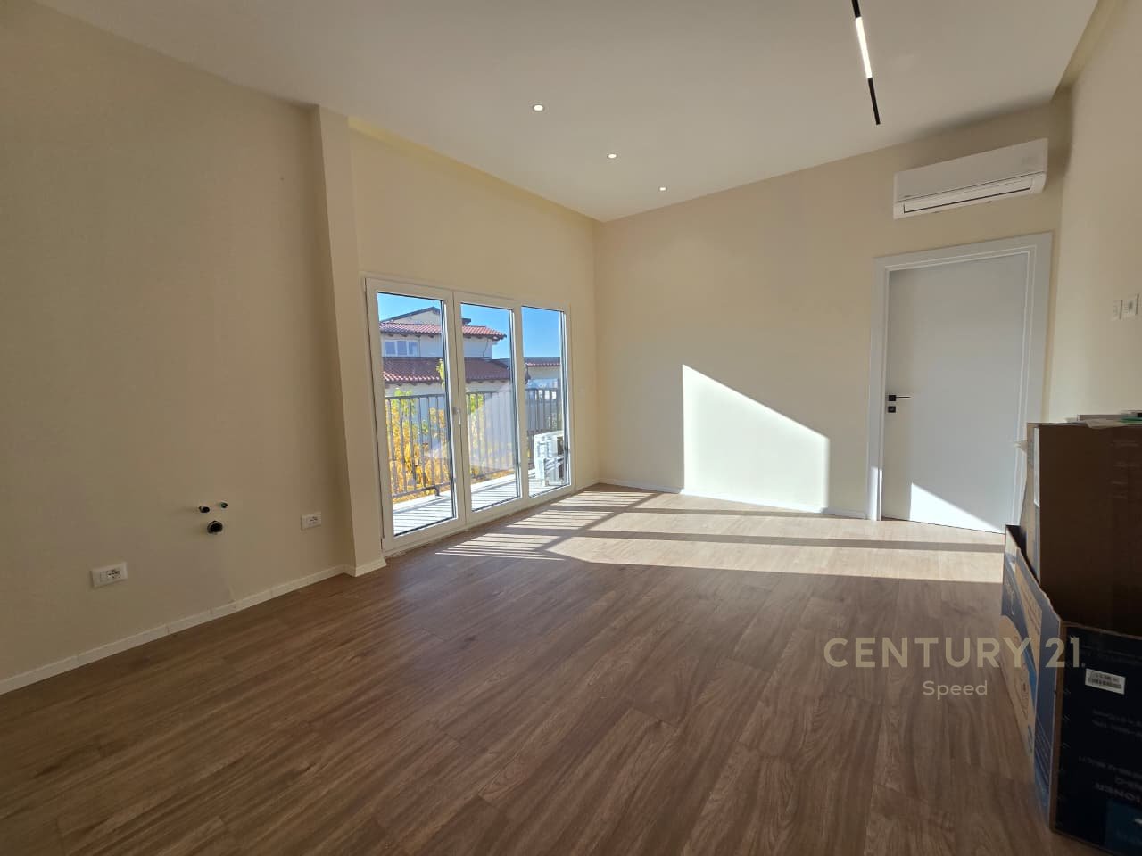 Apartament 1+1 Për Shitje në Ali Demi!