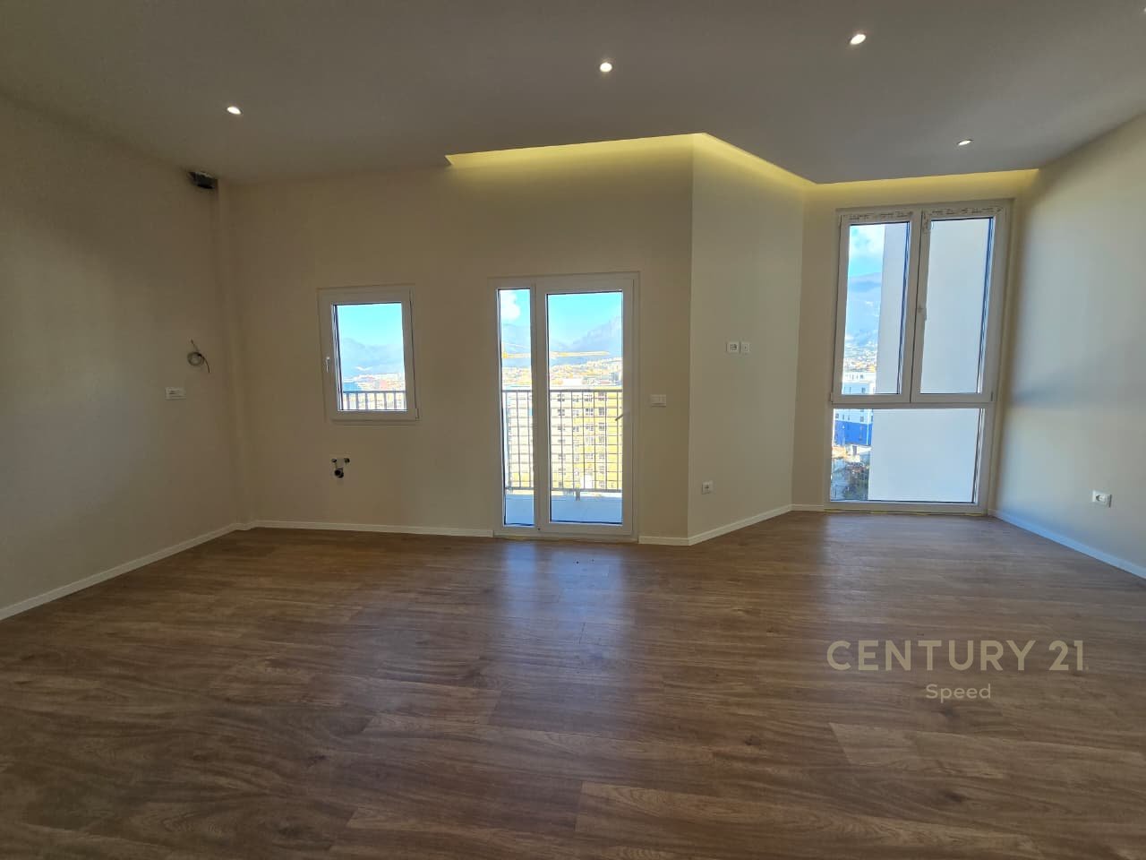 Apartament 1+1 Për Shitje në Ali Demi!