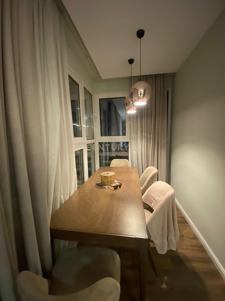 APPARTAMENTO 3+1+2 IN AFFITTO VICINO A VIA BARRICATE!