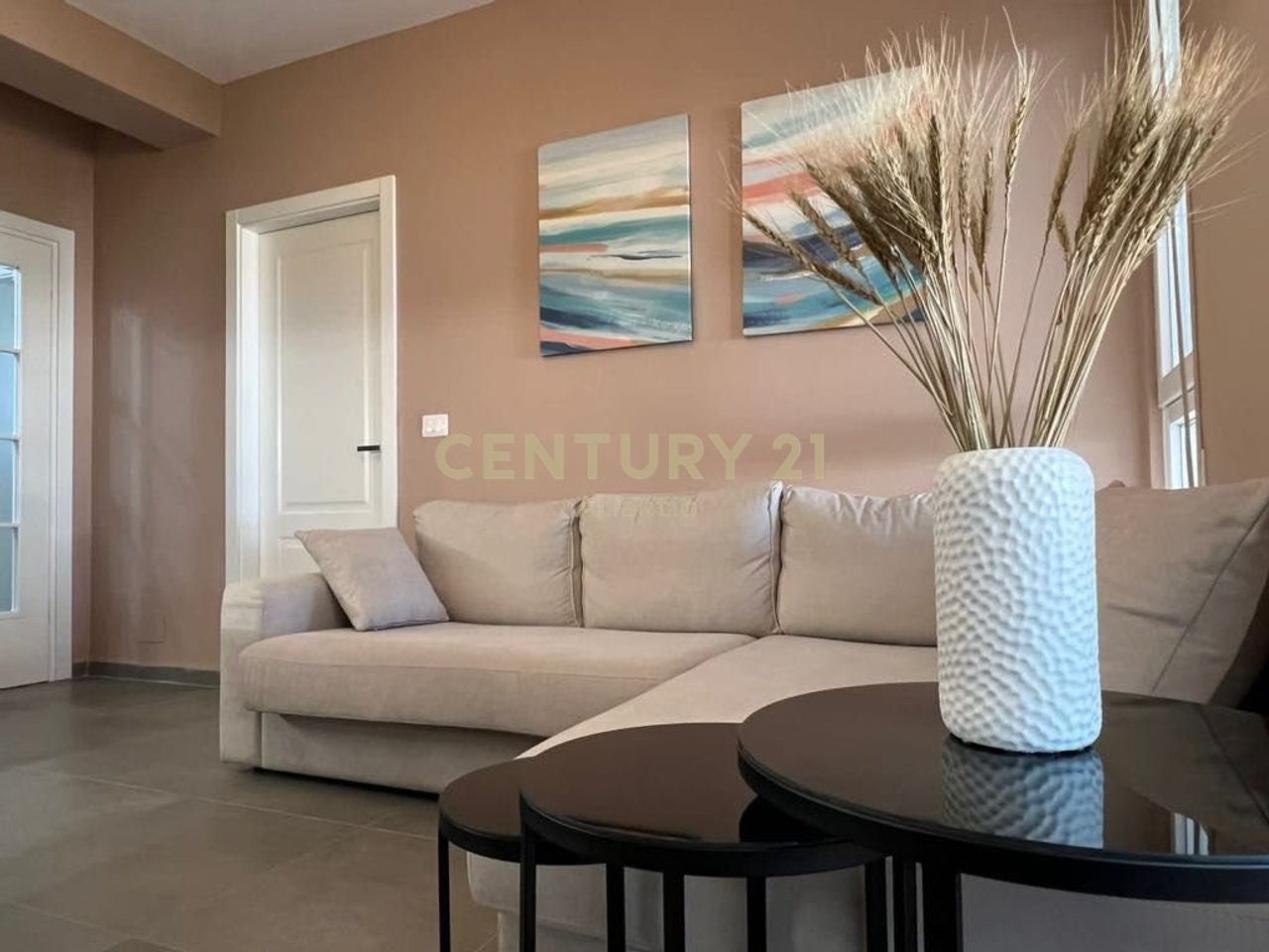 1+1 Apartment for Sale in Mali i Robit, Durrës