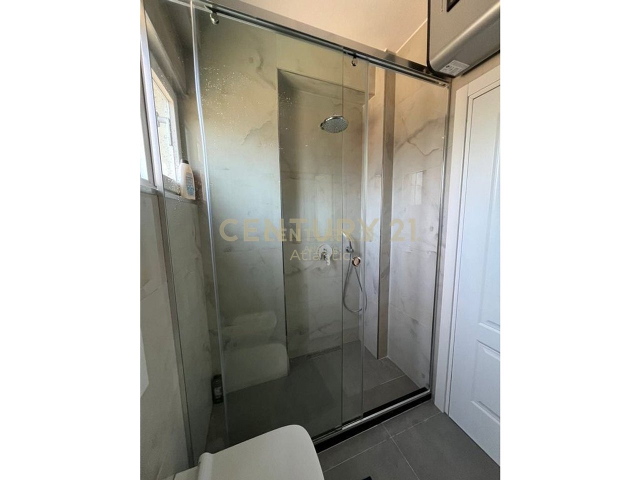 1+1 Apartment for Sale in Mali i Robit, Durrës