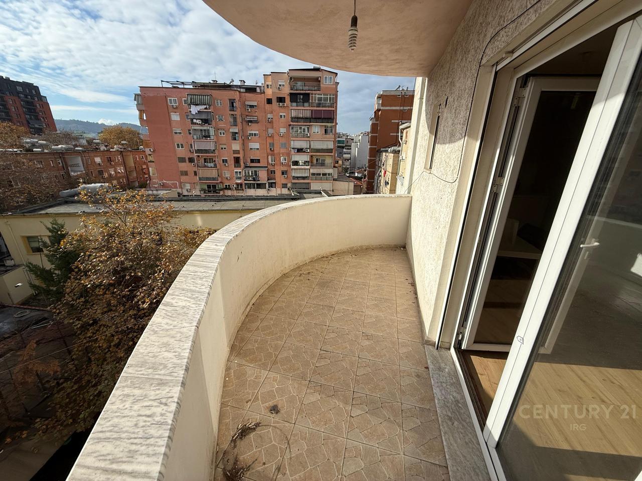 Apartment 1+1 in Myslym Shyr!