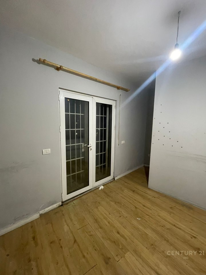 Apartment 1+1 in Myslym Shyr!