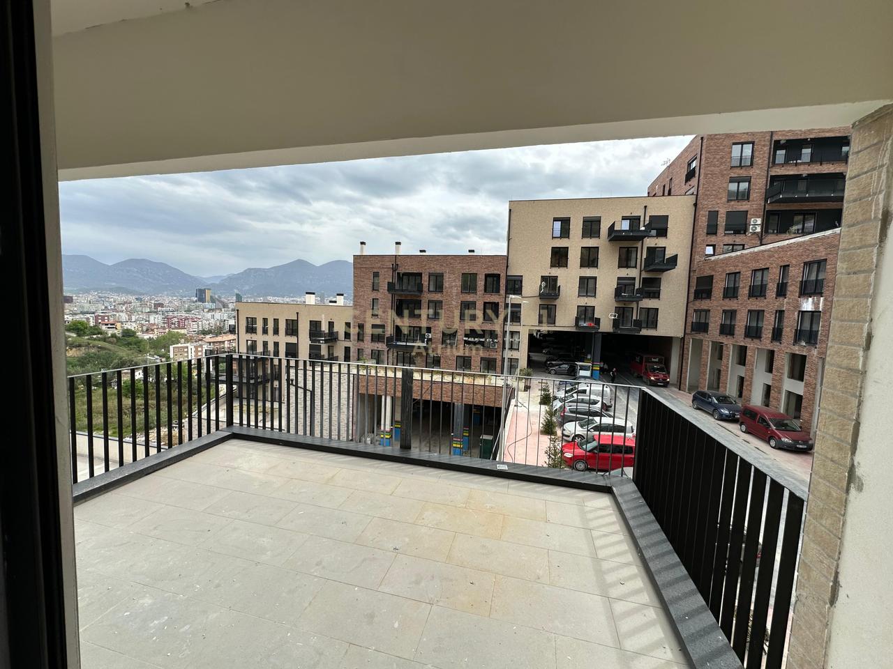 APPARTAMENTO IN VENDITA 3 + 1 + 2 A KODRA E DIELLIT 2!