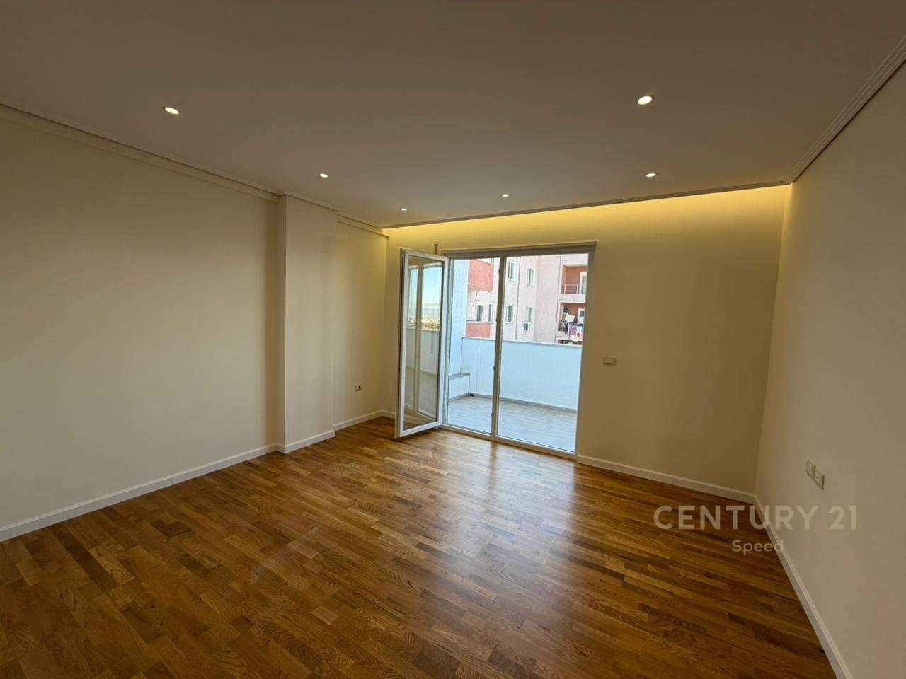 Shesim apartament 2+1 ne Linze!