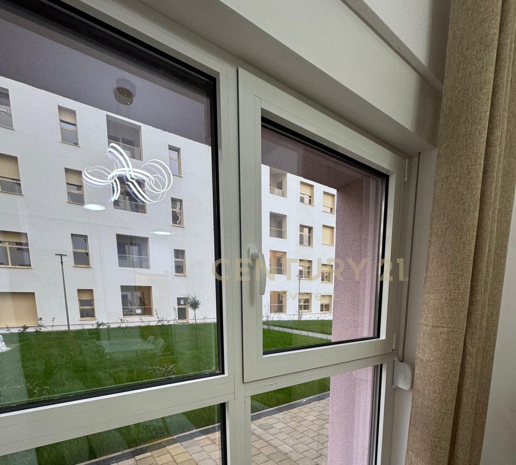 KOMPLEKSI MANGALEM, APARTAMENT 1+1 PER QIRA