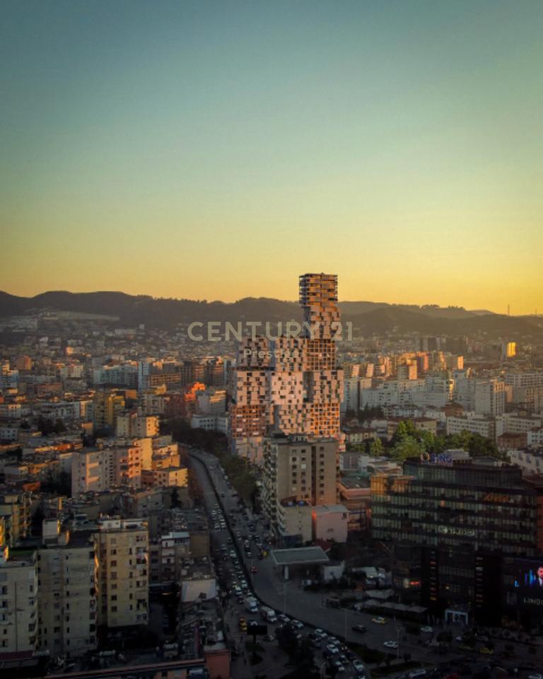 APARTAMENT 3+1+2 NE SHITJE TEK "HORA VERTIKAL" RESIDENCE!