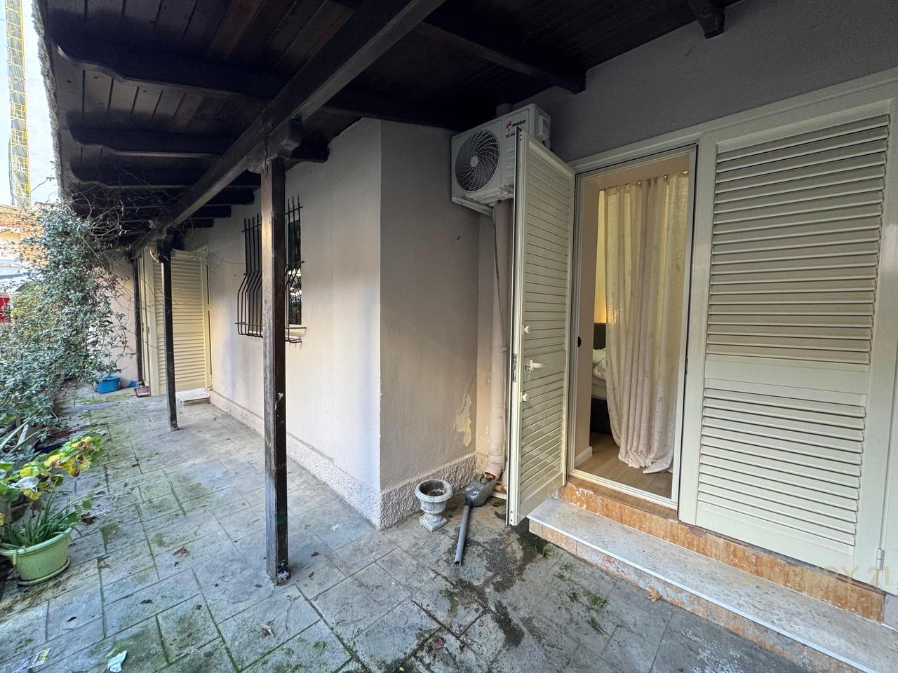 Appartamento 2+1 in affitto nel centro di Tirana