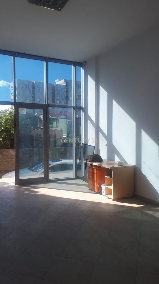 For sale, Business Premises, Dritan Hoxha Street, Laprake