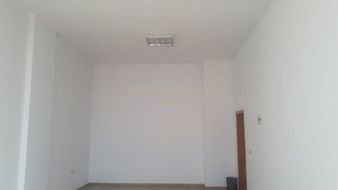 For sale, Business Premises, Dritan Hoxha Street, Laprake