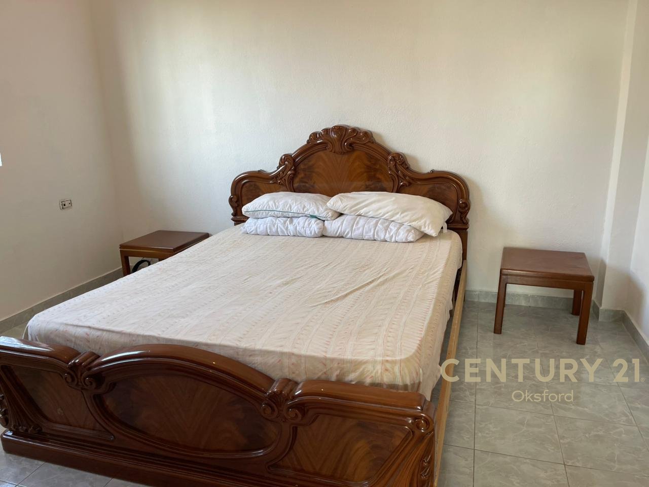 1+1 APARTMENT AT THE 1st FLOOR OF THE 3-STORY VILLA FOR SALE!!