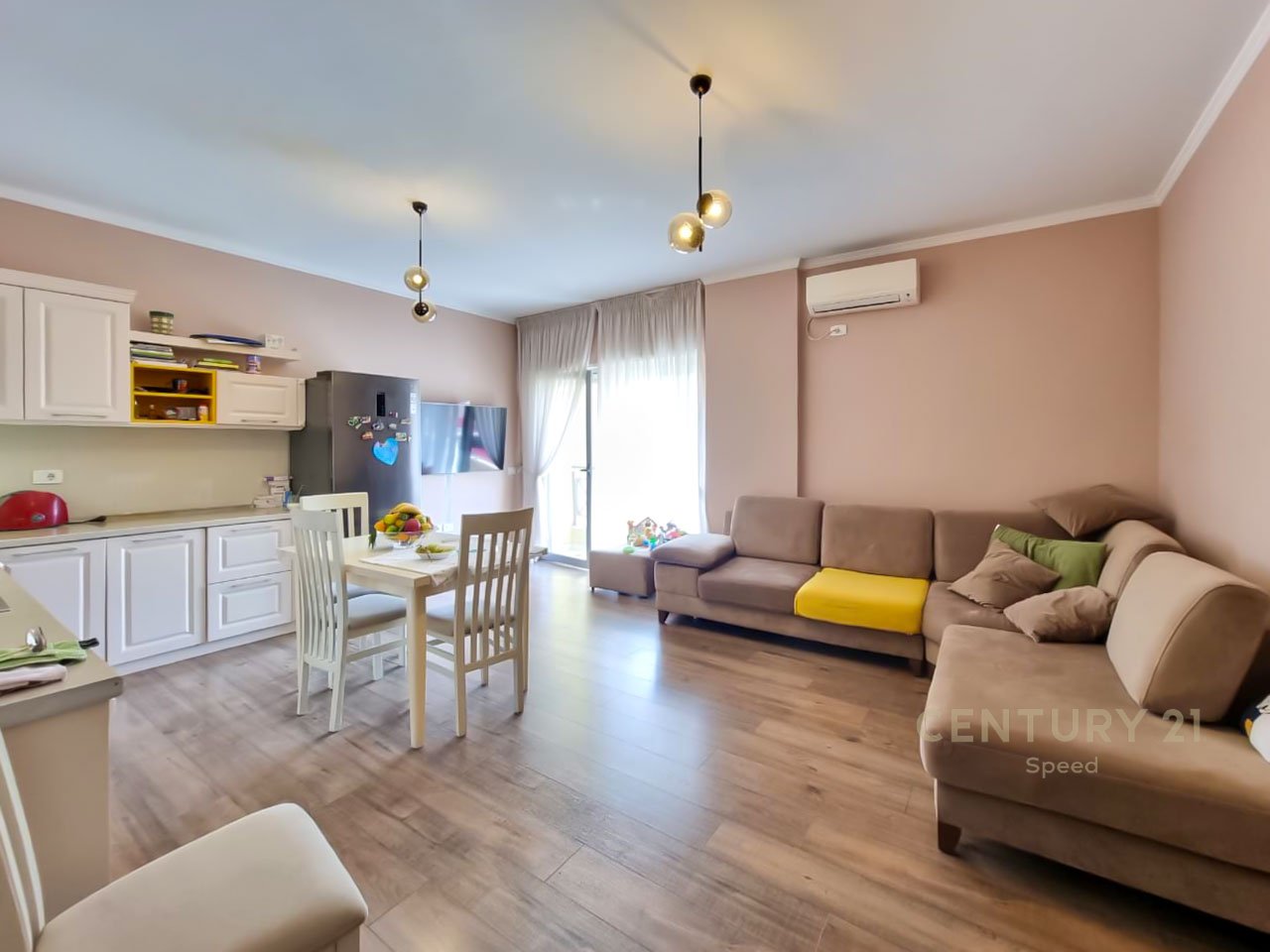 Apartament 1+1 me qira tek Kopshti Zoologjik!