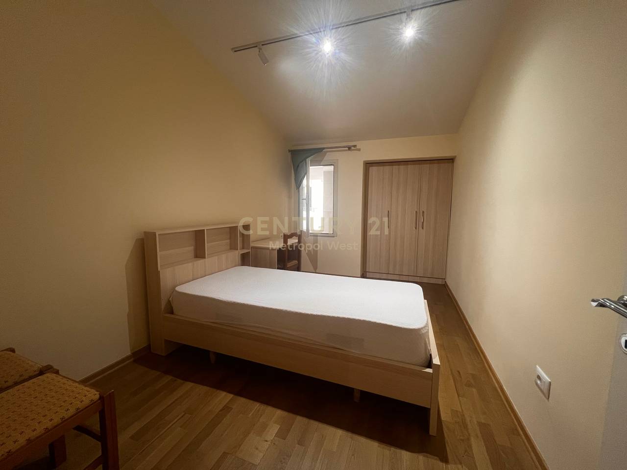 Apartament 2+1 për Qira, Fakulteti i Inxhinierisë!