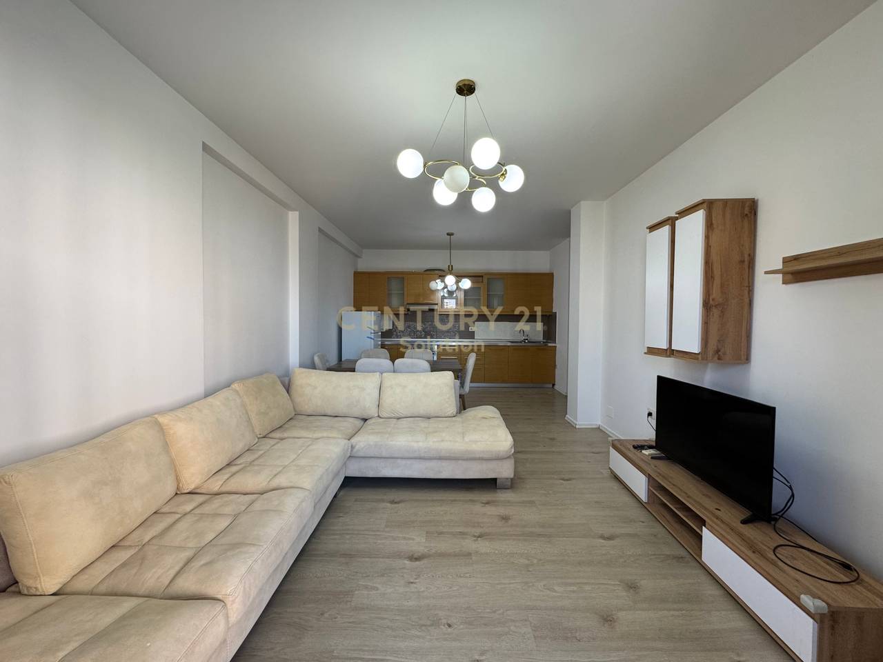 IN AFFITTO APPARTAMENTO 2+1+2 A ASTIR!