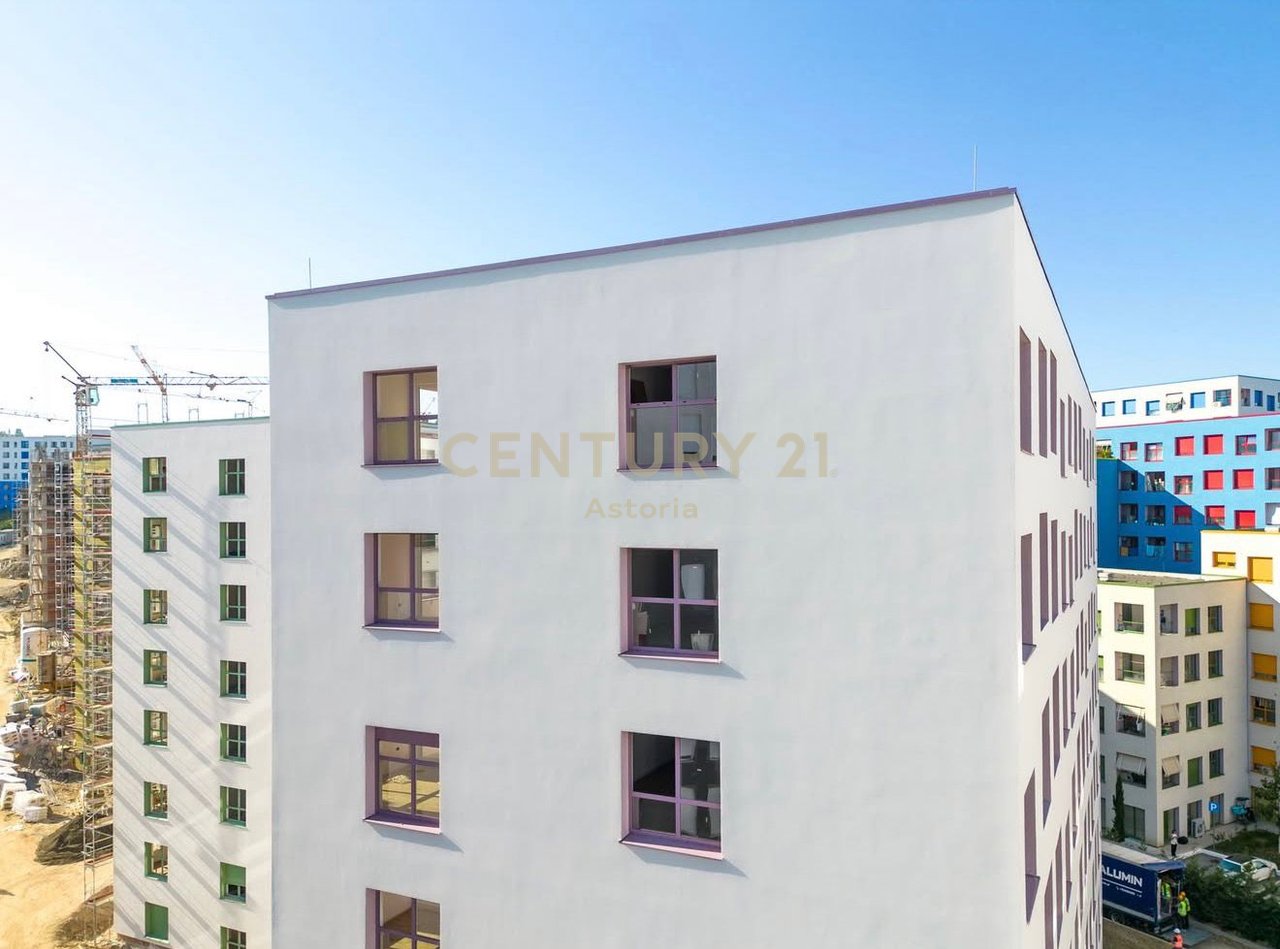 COMMERCIAL SPACE FOR RENT + PARKING SPACE AT KADIU RESIDENCE