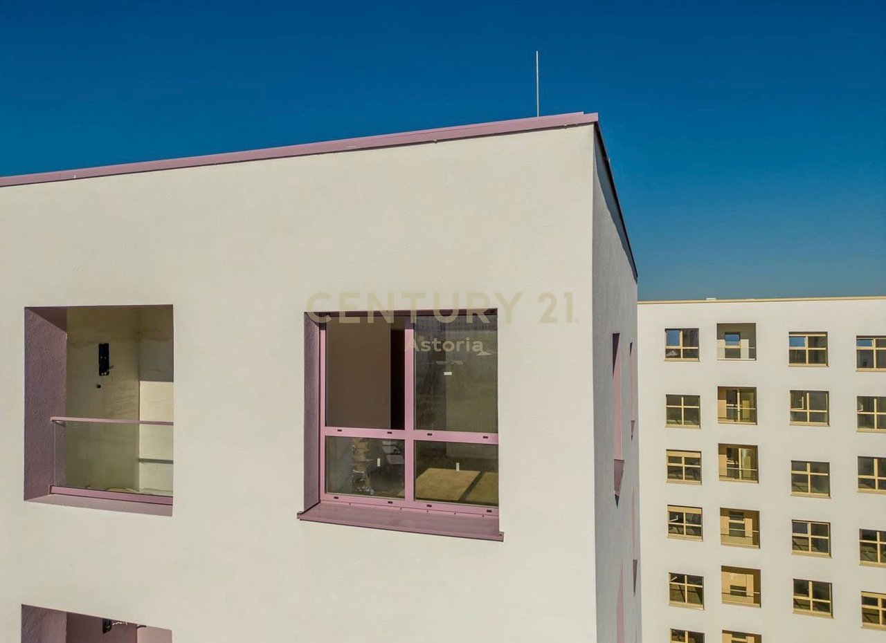 COMMERCIAL SPACE FOR RENT + PARKING SPACE AT KADIU RESIDENCE