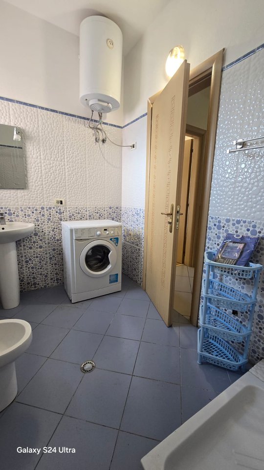 Apartament 1+1 me Qira në Qendër të Durrësit