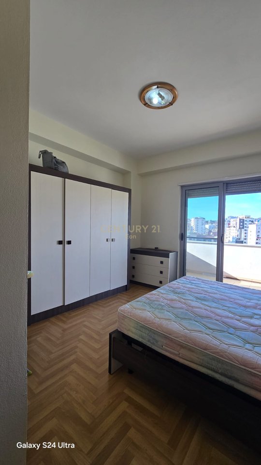 Apartament 1+1 me Qira në Qendër të Durrësit