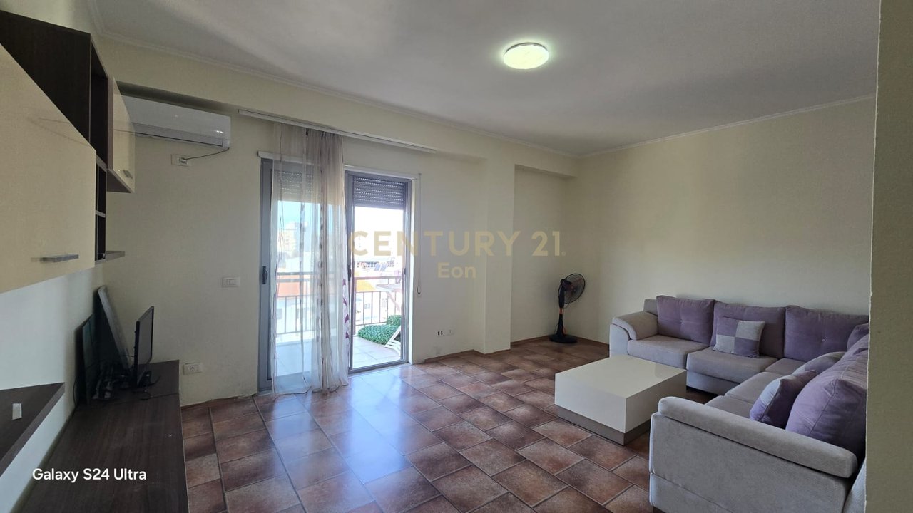 Apartament 1+1 me Qira në Qendër të Durrësit